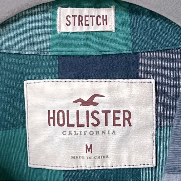 Hollister Plaid Poplin Long Sleeve Button Down Shirt - Picture 3 of 14